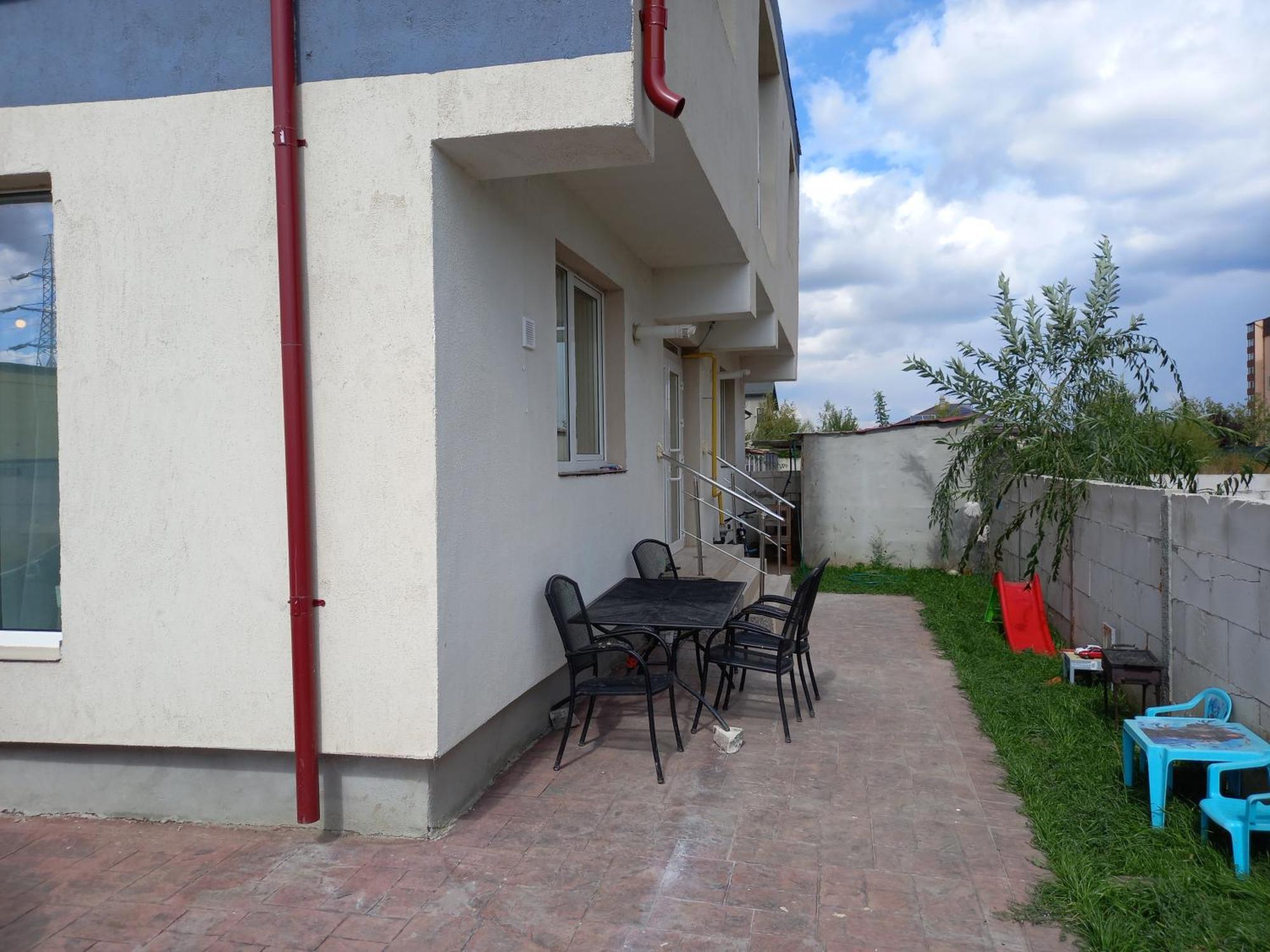 Twins Residence 2 Apart Hotel Ap 2 2 Rooms Chiajna Εξωτερικό φωτογραφία